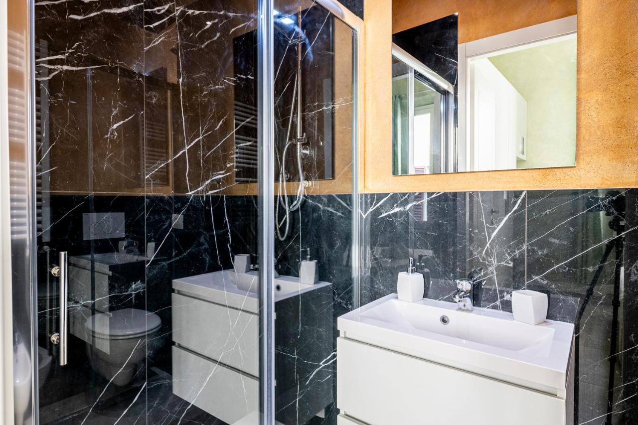 5 Minuti - Duomo Tripla Luxury Apartamento